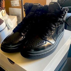Brand new- Nike - Air Jordan 1 Acclimate Sneaker - Black
